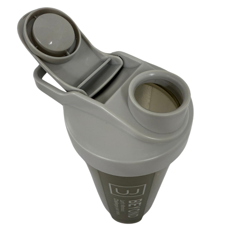 
                  
                    【スタッフ社販用】BEYONDプロテインシェイカー700ml
                  
                
